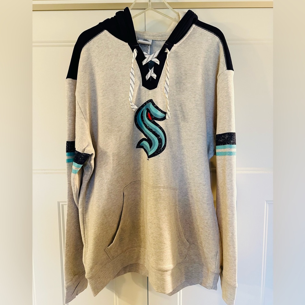 Seattle Kraken Vintage Style Hoodie, Men’s L, NHL Licensed. NWT New